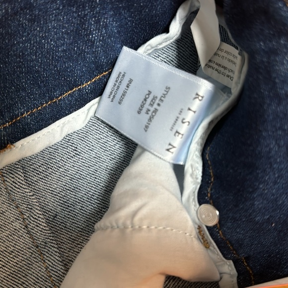 NWT Risen high rise seam detailed size M - Picture 5 of 9